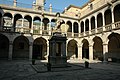 L'Hospital de la Santa Creu, primera seu del Museu Tèxtil (1961-1982)