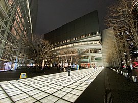 本届红白的举办地：東京國際論壇