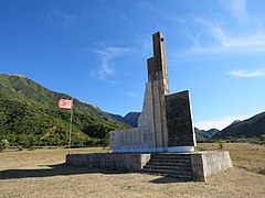 World War II monument near Kardhiq, Albania, September 2022 03.jpg