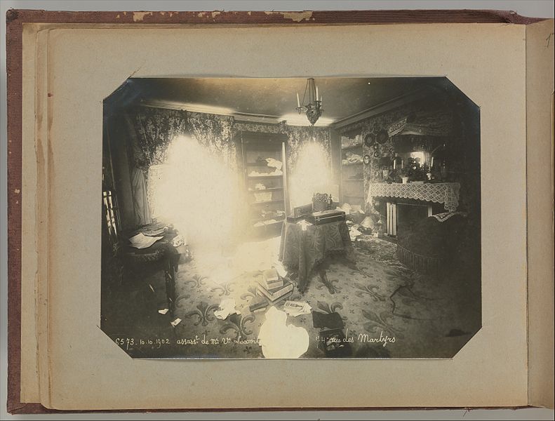 File:Album of Paris Crime Scenes - Attributed to Alphonse Bertillon. DP263662.jpg