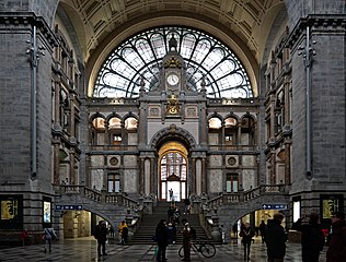 Antwerp central station (Antwerpen-Centraal)