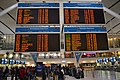 Pantalla de vuelos en el Aeropuerto Internacional de Ciudad del Cabo, Sudáfrica