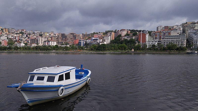 File:Istanbul beaches- Sea of Marmara - Tourism in Turkey 15.jpg