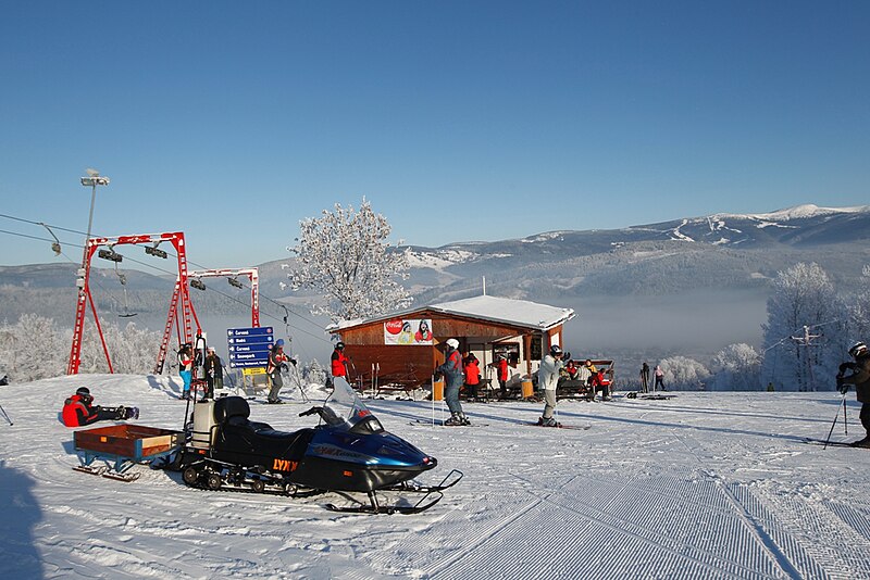 File:Kamenec Jablonec.jpg