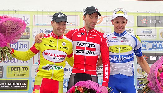 Podium de l'édition 2015 du Grand Prix de la ville de Zottegem : Antoine Demoitié (2e), Kenny Dehaes (1er) et Oliver Naesen (3e).