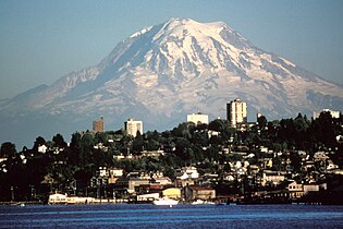 Mount Rainier over Tacoma, by Lyn Topinka, USGS