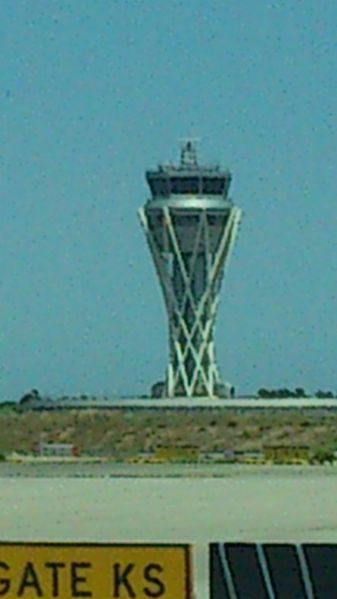 File:Nueva Torre BCN.jpg