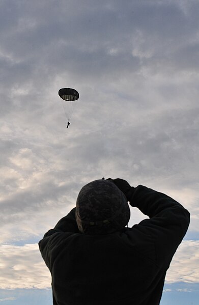 File:Combat Camera documents a paratrooper 141211-A-QW291-021.jpg