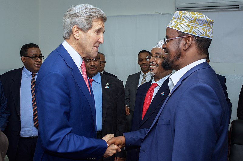 File:Secretary Kerry Shakes Hands with Interim Juba Administration President Madobe in Somalia (17380812645).jpg