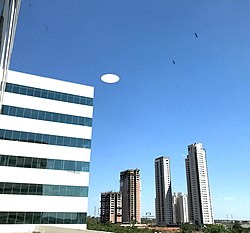 UMC e edifícios no Jardim das Acácias, Zona Sul de Uberlândia