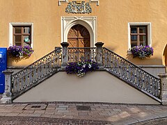 Zweiläufige Treppe mit Zwischenpodest (Rathaus Donauwörth)