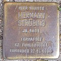 Hermann Strübing vor der Barmbeker Straße 177