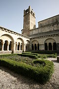 Le cloître.