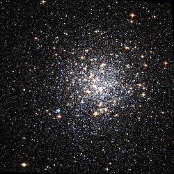 Messier 9 soos afgeneem deur die Hubble-ruimteteleskoop. (Bron: Nasa/STScI/WikiSky)