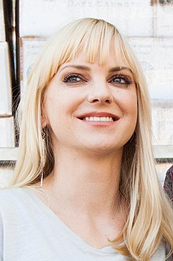 Anna Faris år 2013.