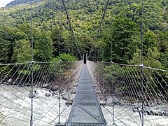 Passerelle himalayenne de Livet 05.jpg