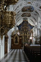 Autriche-Abbaye_de_Stams-Nef-19920804.jpg