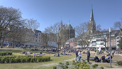 Aachen, Elisengarten – Frühling 2012