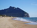 Monte Circeo visto dalla spiaggia di Sabaudia