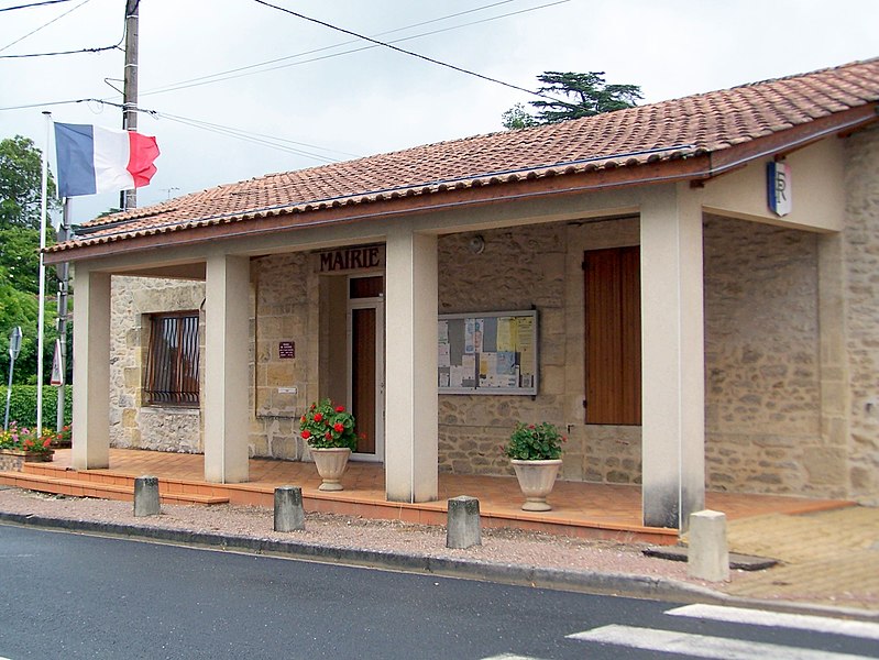 File:Soussac Mairie.jpg