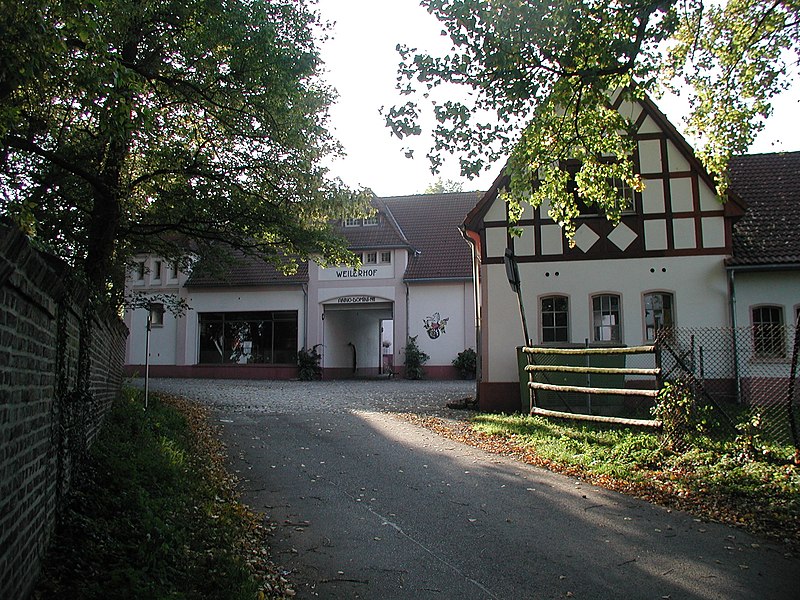 File:Huerth-Weilerhof-051.JPG