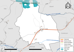 Carte en couleur présentant le réseau hydrographique de la commune