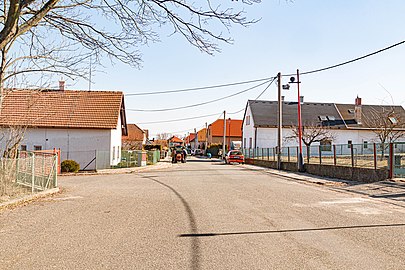 Rue de Neděliště.