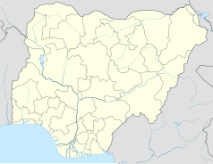 Mapa konturowa Nigerii, blisko centrum u góry znajduje się punkt z opisem „Kaduna”