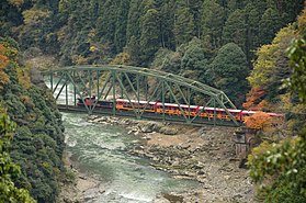 Image illustrative de l’article Sagano Scenic Railway