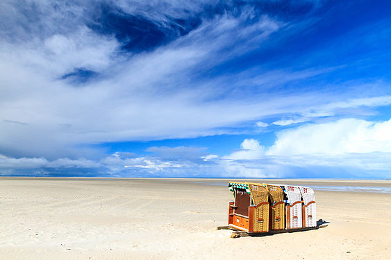 Am Strand von Norddorf auf Amrum‎