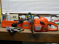 Husqvarna 350 chainsaw.jpg