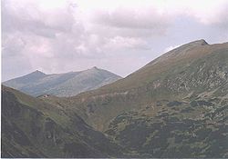 Nízké Tatry - Chopok (uprostřed) a Ďumbier (vpravo)