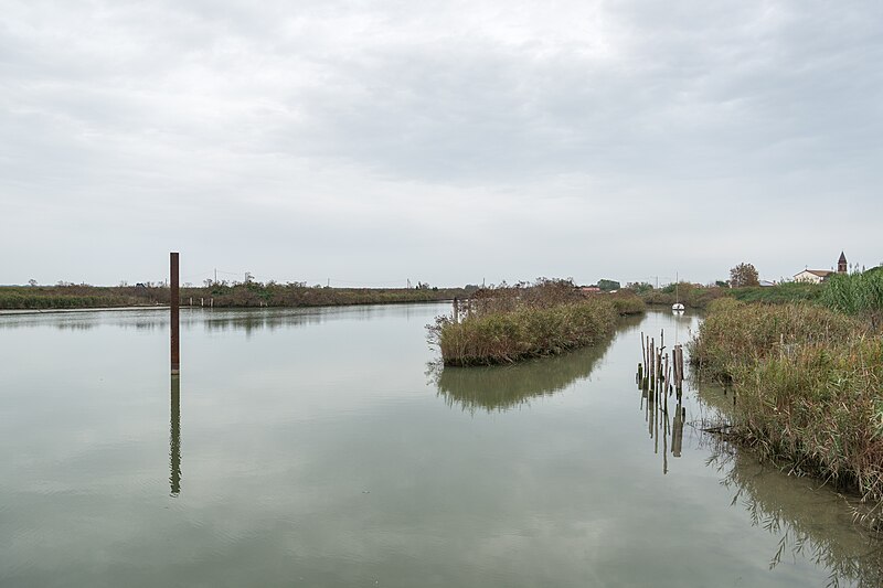 File:Po di Maistra - Porto Tolle, Rovigo, Italia - 21 Ottobre 2022 05.jpg