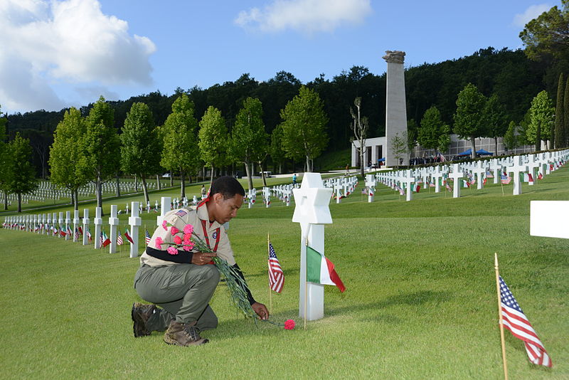 File:A member of Boy Scouts of America lays a flower during the Memorial Day ceremony at Florence American Cemetery in Camp Darby, Italy, May 27, 2013 130527-A-II094-089.jpg