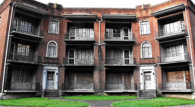 Abandoned building, Williamson, West Virginia