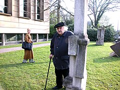 Felix Schlenker Mauch Ffm Städelgarten 020412.jpg