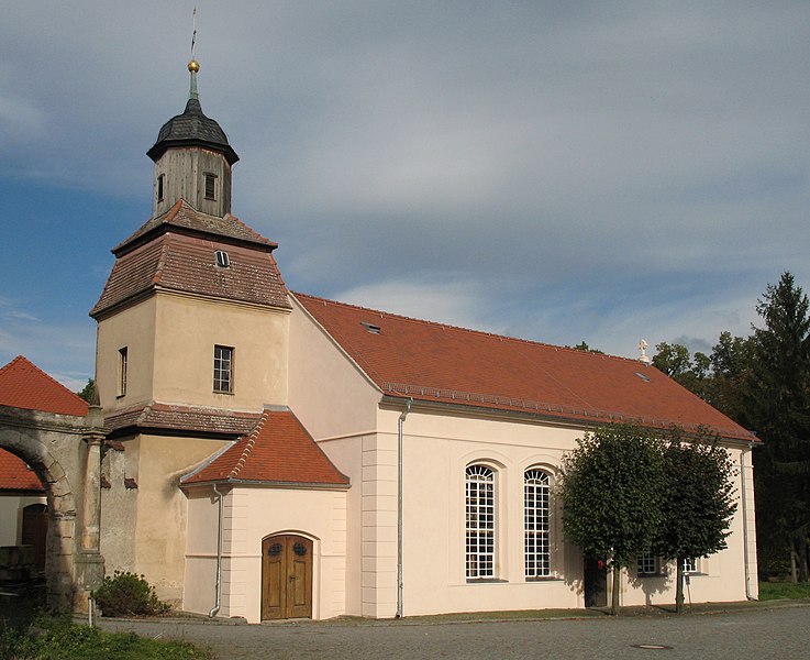 File:Berbisdorf church.jpg