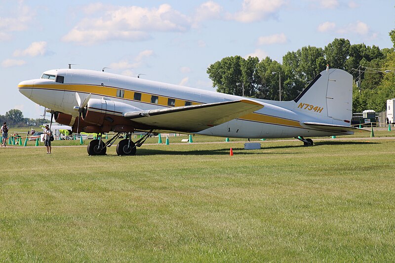 File:Douglas C-47-DL (7-30-2023).jpg