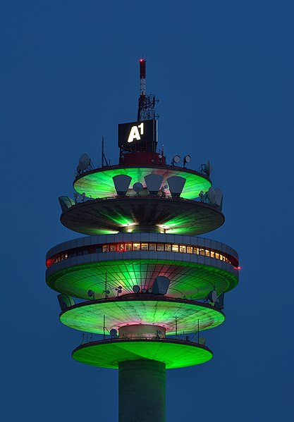 File:Funkturm Arsenal Wien DSC 7717w.jpg