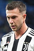 FC Zenit Saint Petersburg vs. Juventus, 20 October 2021 17 (Federico Bernardeschi).jpg