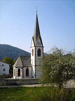 Skyline of Avelengo