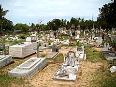 Inhambane-Portuguese-Cemetery.jpg