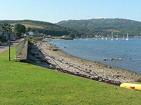 Kames, foreshore - geograph.org.uk - 922961