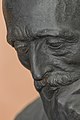 * Nomination Close up of Karl Langer von Edenberg (1865-1935), half statue(bronce) in the Arkadenhof of the University of Vienna --Hubertl 06:56, 22 May 2016 (UTC) * Promotion Good quality. --Basotxerri 07:12, 22 May 2016 (UTC)