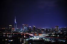 Night view of Fukuoka from Atago jinja.jpg