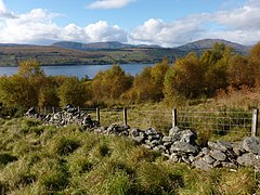 Dry-stone wall above Shandon - geograph.org.uk - 3221428.jpg