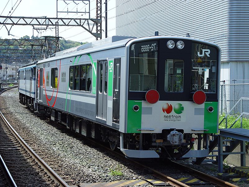 File:KiYa E991-1 NE Train Zushi 20030422.jpg