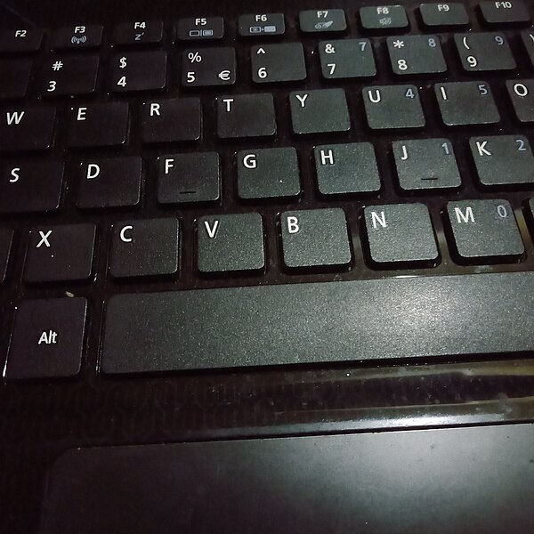 File:Laptop Keyboard 1.jpg