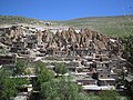 Poblat troglodita a Kandovan (Iran).