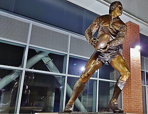 The John Holmes statue at Headingley Rugby League stadium